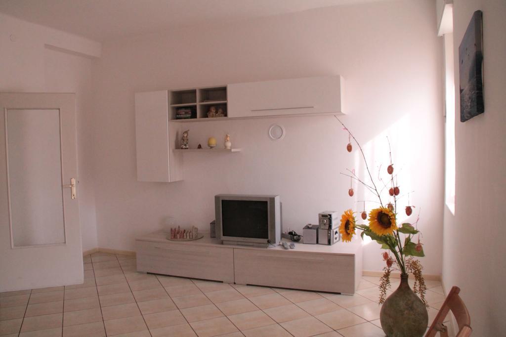 Casa Vacanze Claudette Arco Dış mekan fotoğraf